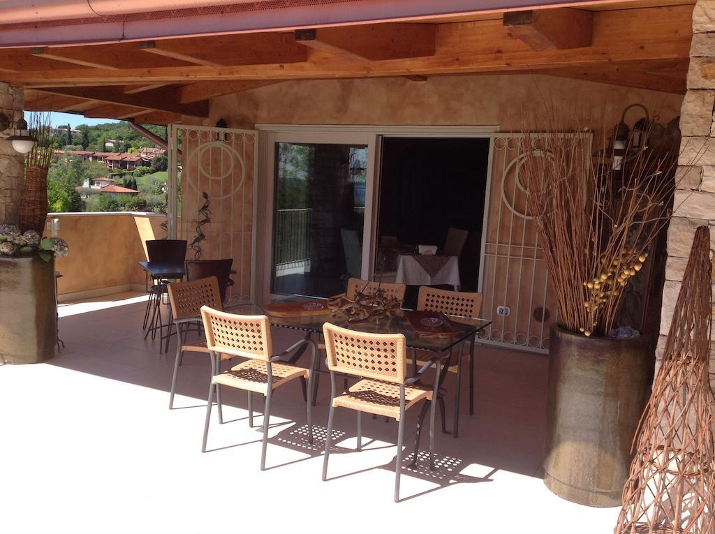 סויאנו דל לאגו B&B Villa Gardasee With Pool מראה חיצוני תמונה